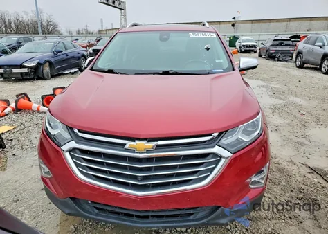 2020 Chevrolet Equinox Premier z USA, uszkodzony, nr VIN 3GNAXYEX8LS503977